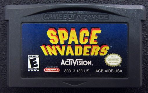 Space Invaders GAME BOY ADVANCE